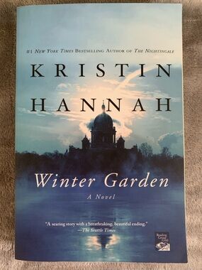 Kristin Hannah "Winter Garden" Paperback Novel - Blue Cover
